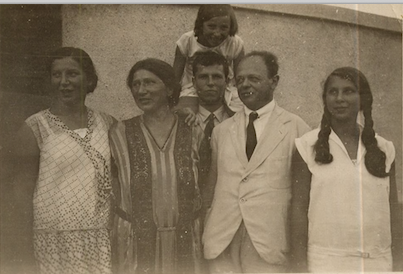 Elsa und Paul Frankl mit ihren Kindern Johanna, Wolfgang, Regula und Susanne (v.l.n.r.), 1930