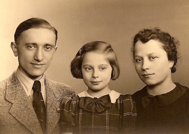 Regina und Bruno Brilling mit Lieselotte, Mai 1939